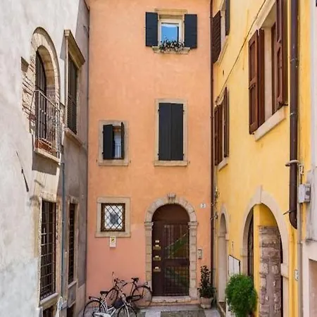 Dimore * Verona